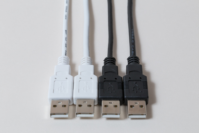 USBケーブル外径比較
